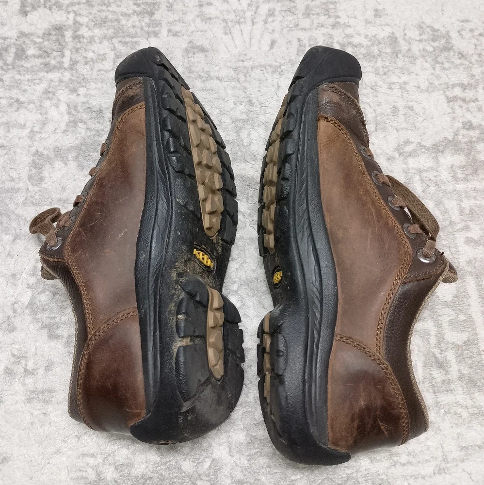 Keen Briggs Brown Hiking leather 2 tone Men's size 8.5
